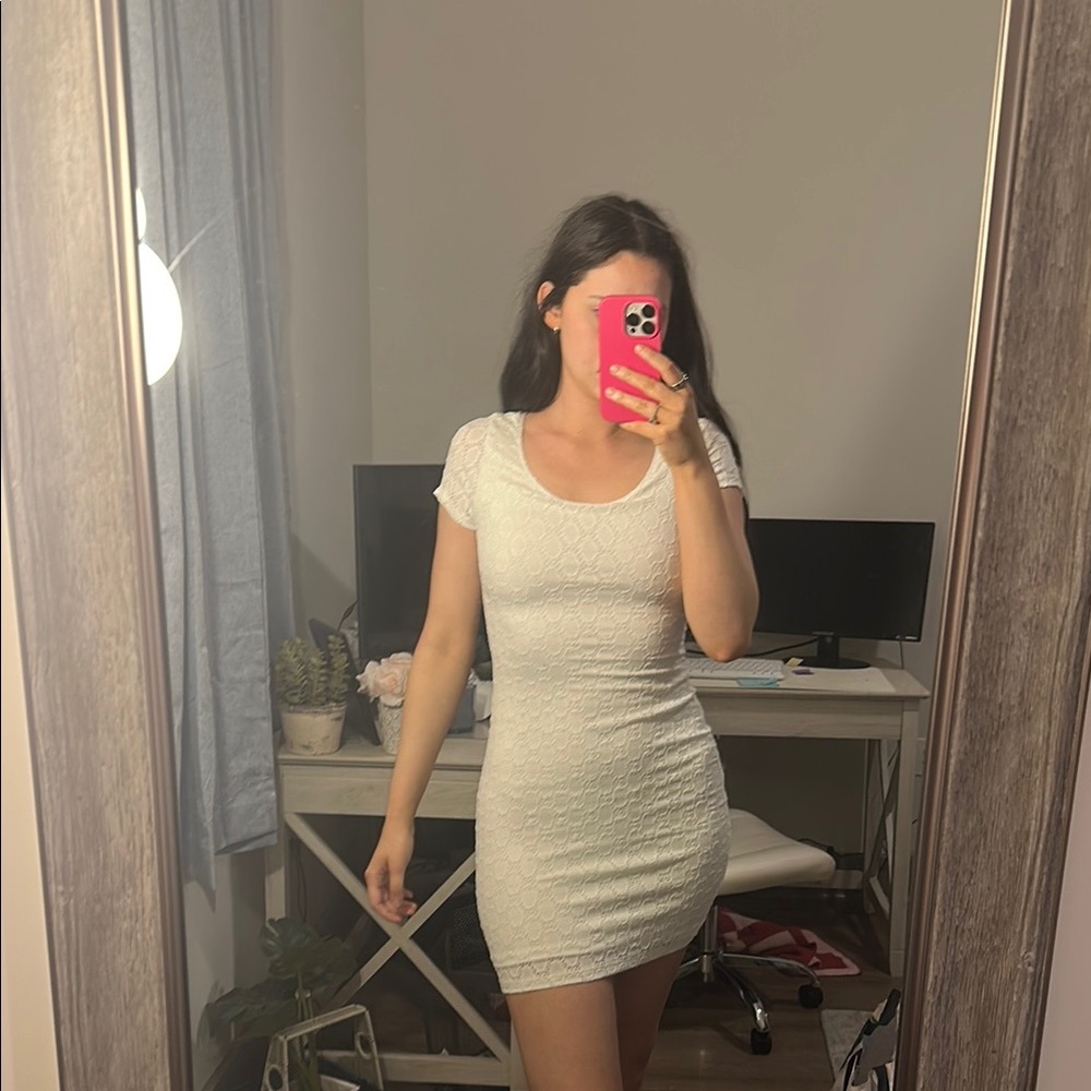Isaac Mizrahi Cream Ribbed Bodycon Mini Dress